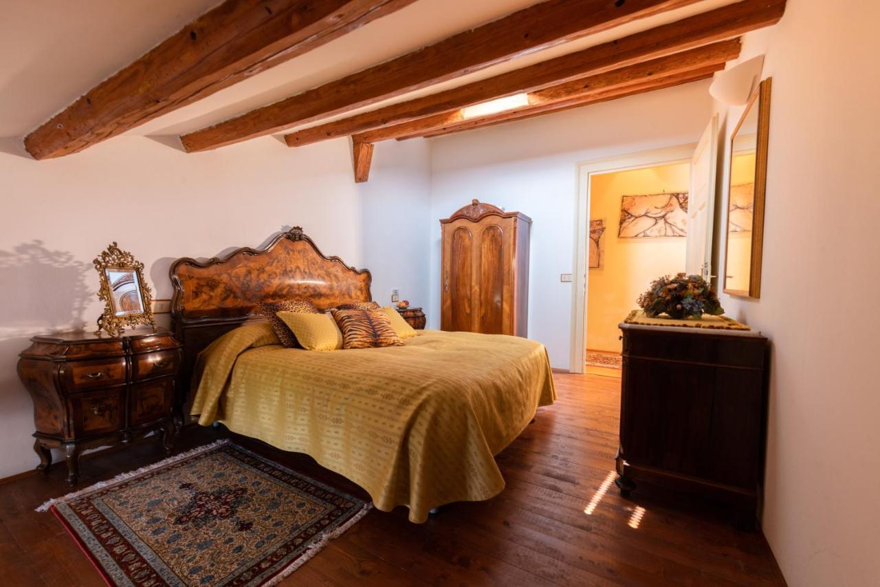 Готель Castello Di Spessa - Residenze D'Epoca Capriva del Friuli Екстер'єр фото