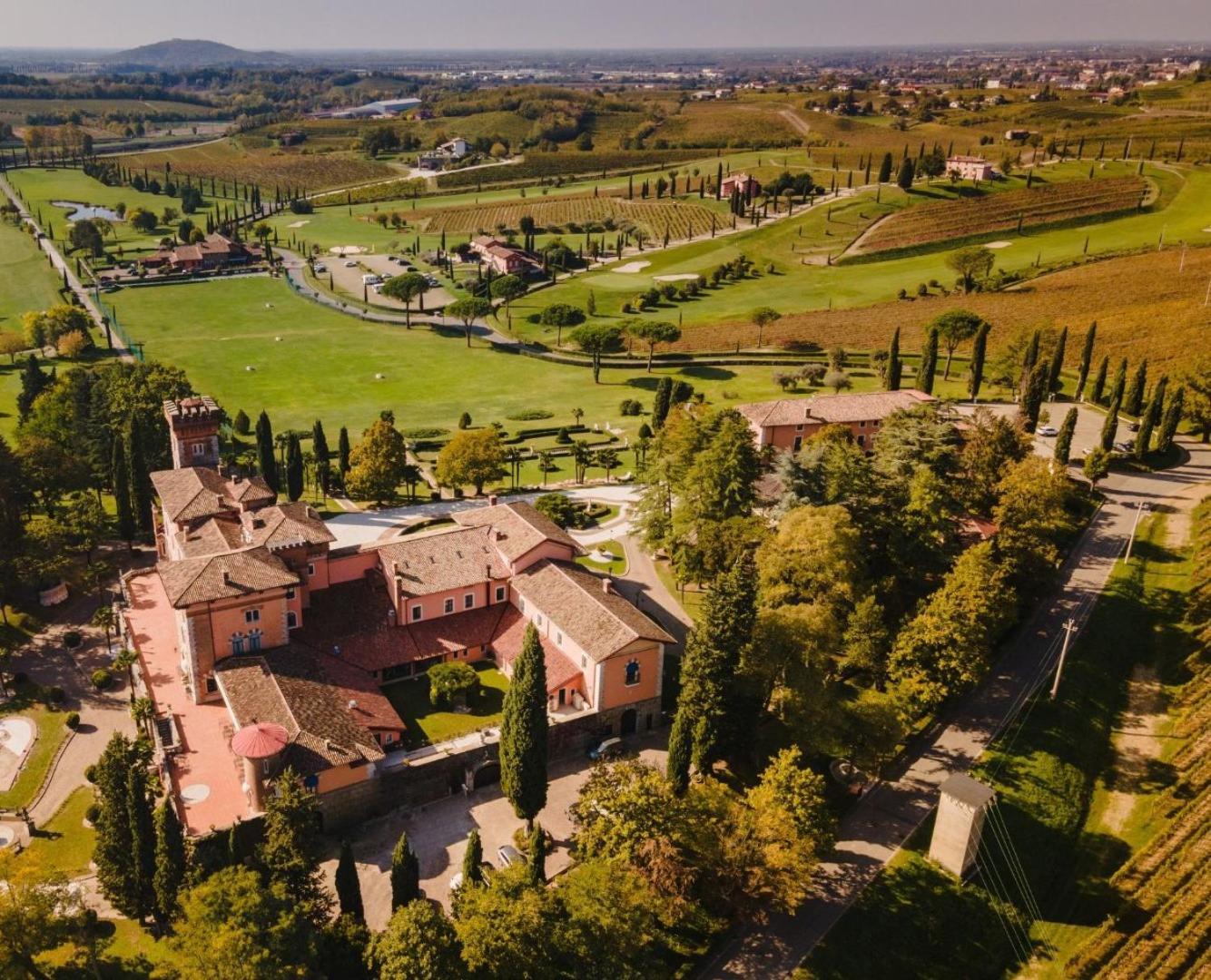 Готель Castello Di Spessa - Residenze D'Epoca Capriva del Friuli Екстер'єр фото